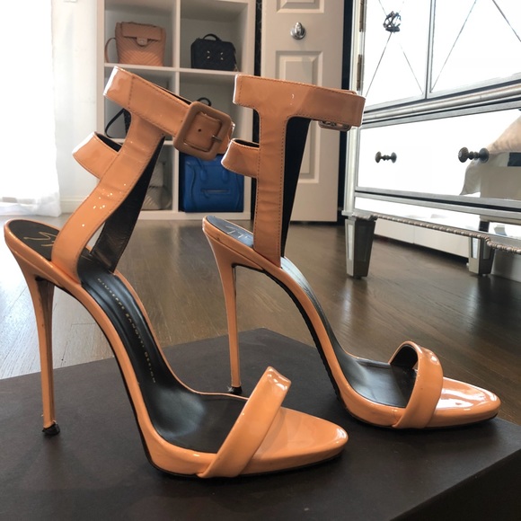 Giuseppe Zanotti Shoes - Tan/Cream Giuseppe’s
